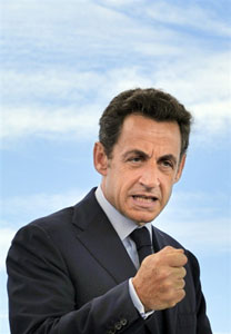 SARKOZY. Il faut arrêter l'assistanat