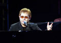 1 million d’euros pour Elton!!