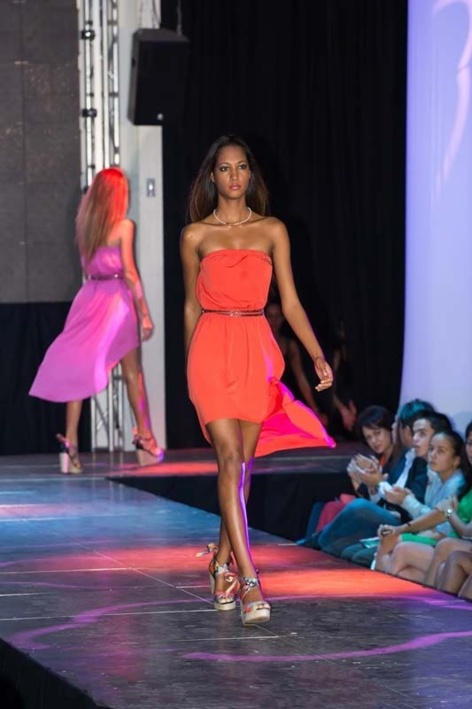 Les photos glamour des candidates Elite Model Look Réunion 2013
