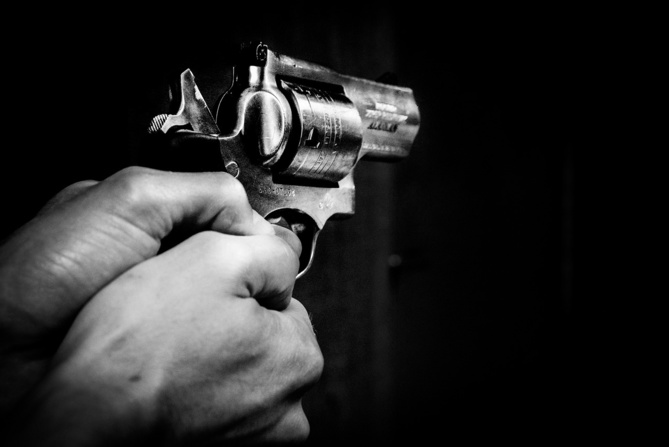 Floride : un homme armé tue 3 personnes, dont une fillette et un journaliste