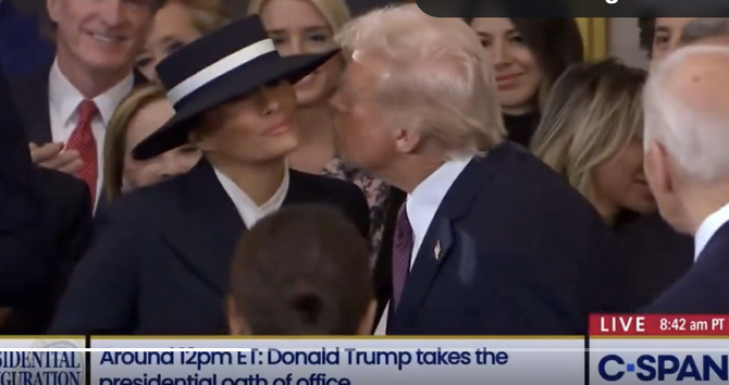 Le chapeau de Melania Trump: un bon prétexte pour ne pas embrasser le Président?