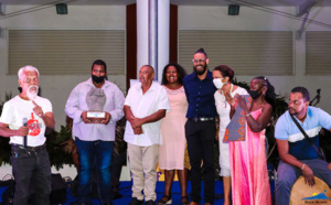 Remise de distinction "GARDYIEN LA MEMWAR" en hommage à la Communauté des afro-descendants