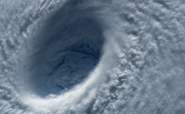 Après l'ouragan Hélène, Milton menace les côtes de Floride, semant la panique